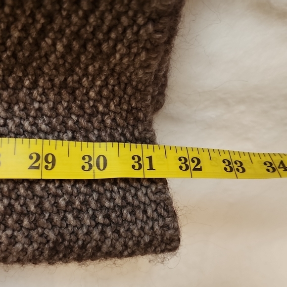 Chunky Knit Sweater / mid length, medium, taupe - Picture 5 of 7